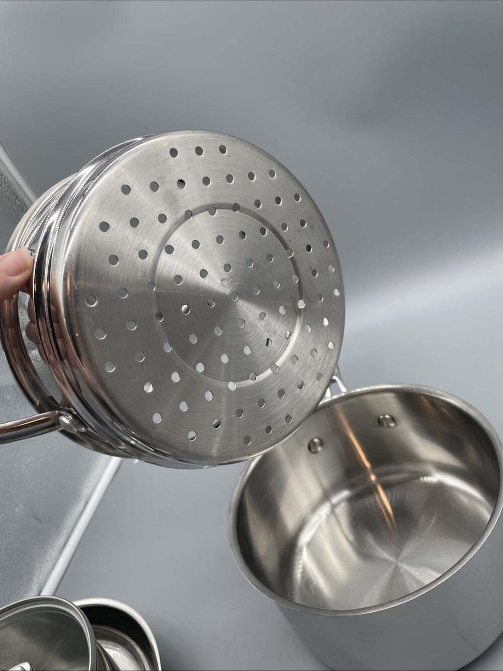 Cuisinart 2.5 Qt Stainless Steel Sauce Pot Model 7195-18G Lid & Steamer 7116-18S - Picture 8 of 11